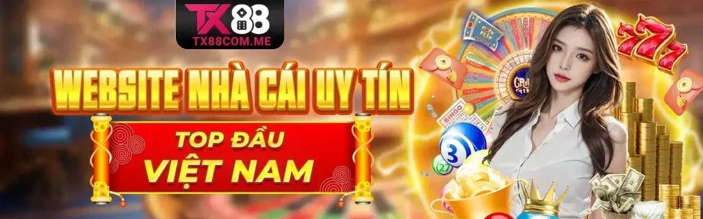 Cầu thủ bóng rổ đang thực hiện cú úp rổ mạnh mẽ trong trận đấu kịch tính